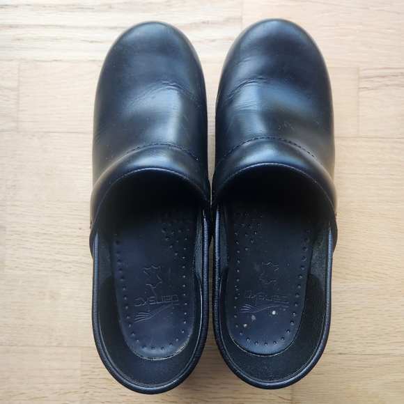 Danskos - Picture 5 of 11